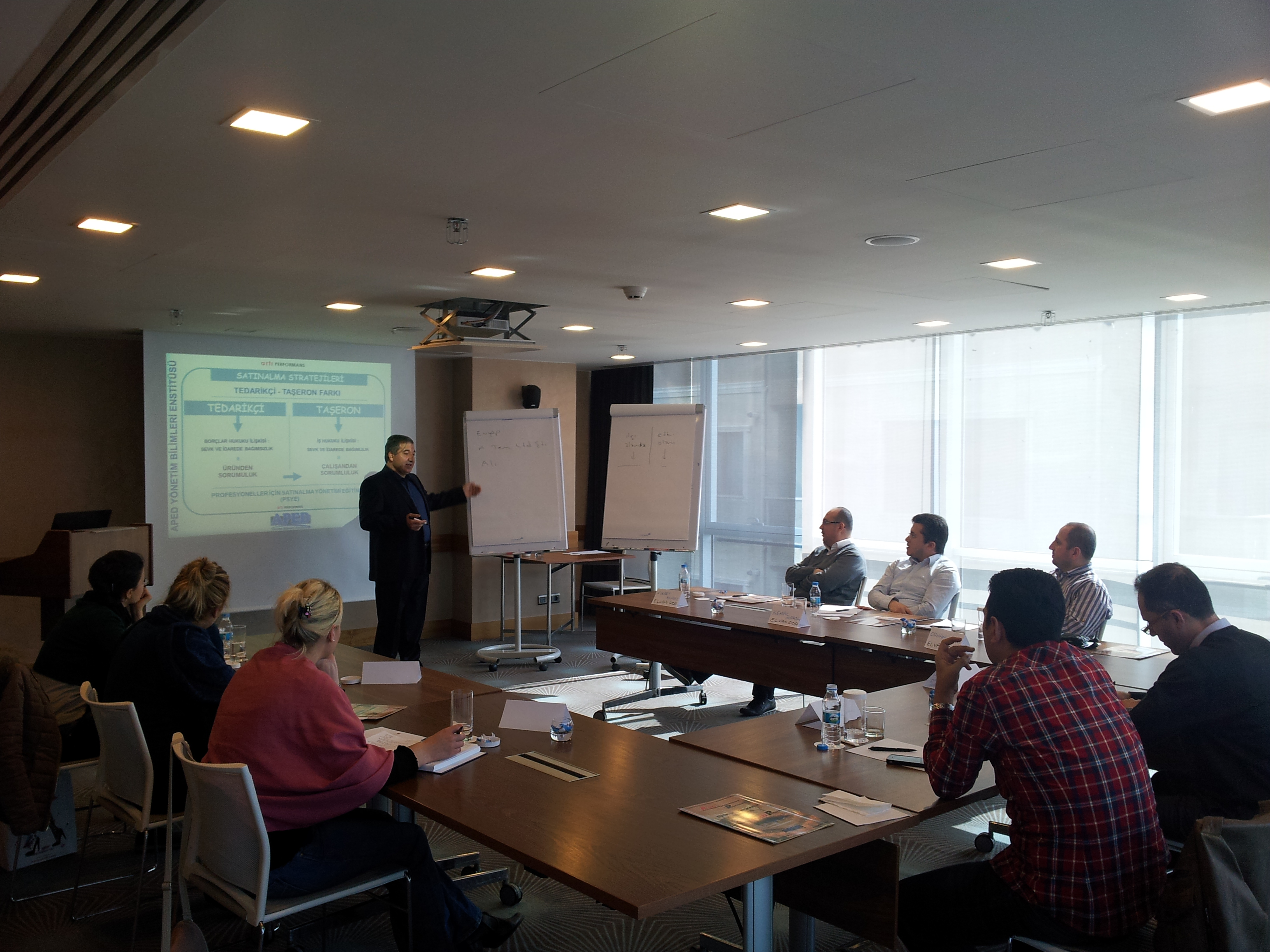 Profesyoneller in Satnalma Ynetimi Eitimi... 23-24 ubat 2013, STANBUL